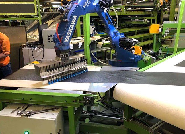 數控臥式裁斷機